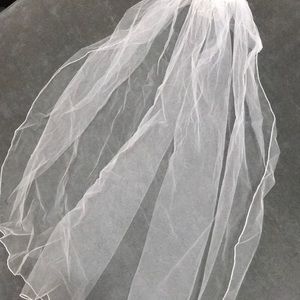 Blusher wedding veil white